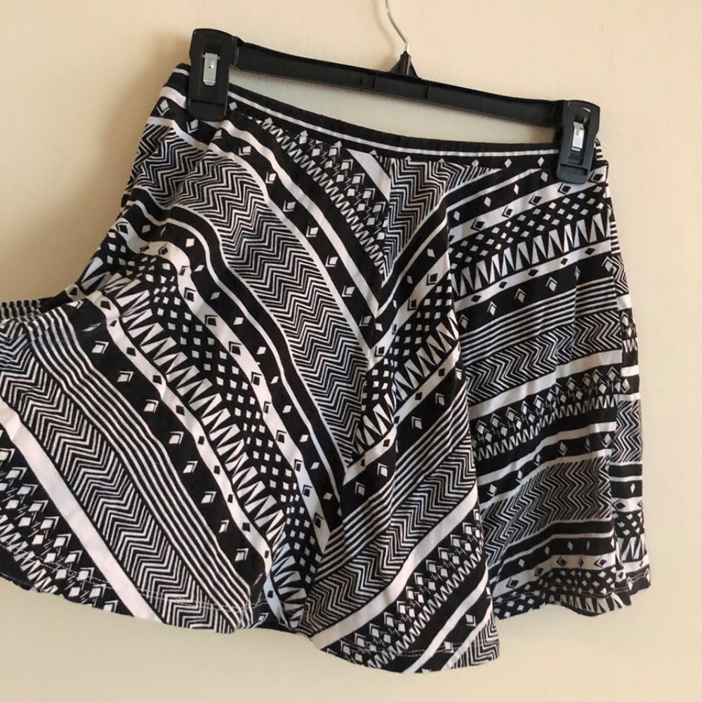 Tribal Pattern Mini Skirt